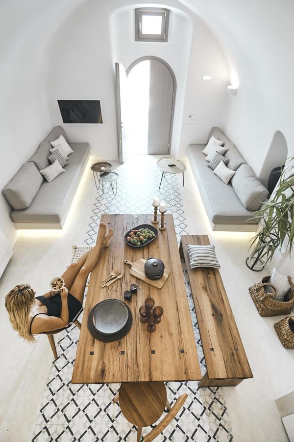 White & Co. La Torre Suites Pýrgos Eksteriør bilde