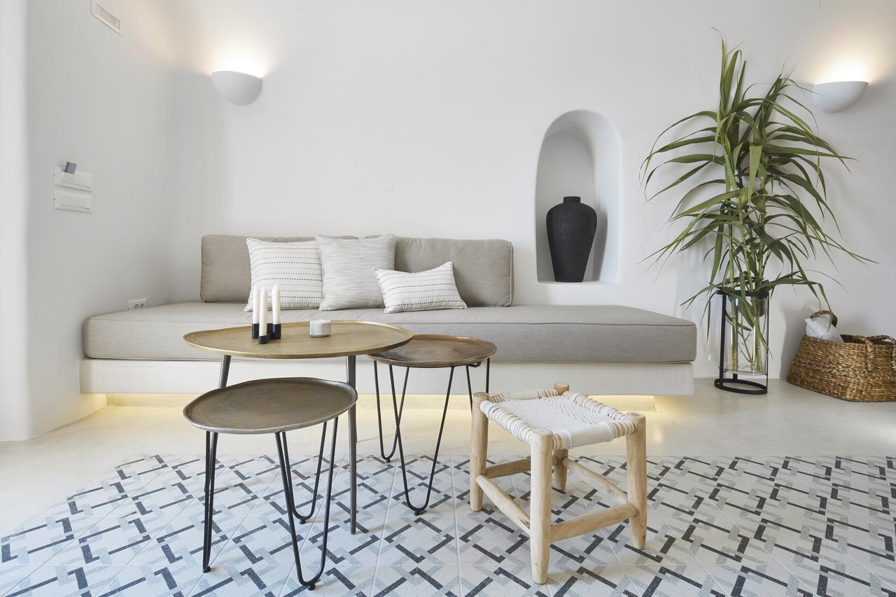 White & Co. La Torre Suites Pýrgos Eksteriør bilde